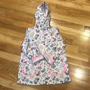 Euc Carter’s rain jacket. Size medium (5/6)